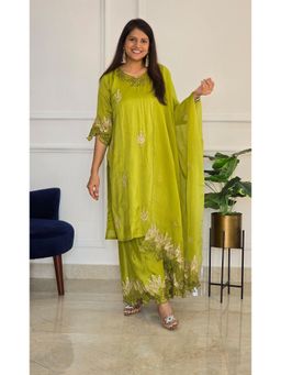Pink Tree - Green Silk Thread Work Kurta with Pant and Dupatta