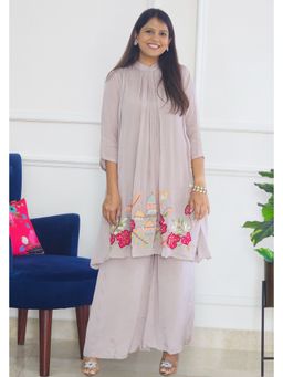 Pink Tree - Grey Chinon Thread Work Kurta with Pant