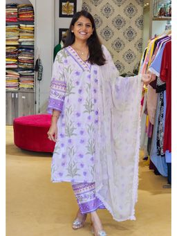 Pink Tree - Lavender Pure Cotton Printed Kurta with Pant and Dupatta
