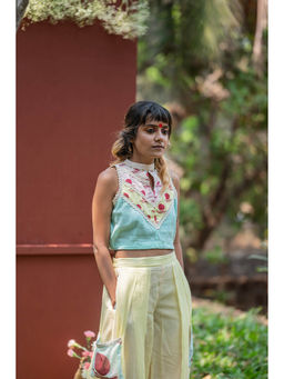 PRATHAA - In Cut Snigdha Multi -Color Blouse