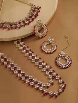 Karatcart - Gold Kunuz Kundan Traditional Bridal Necklace With Earrings And Maangtikka (Set of 3)