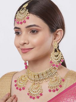 Karatcart - Pink Beads Gold-Toned Kundan Studded Choker Necklace With Earrings & Mangtikka (Set of 3)