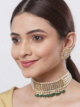 Karatcart - Green Tumble Studded Beaded Kundan Choker Necklace With Earrings (Set of 2)