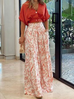 Outzidr - Women Red Printed Relaxed Fit Co-Ord (Set of 2)