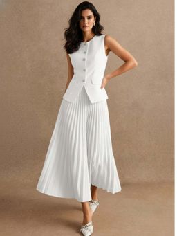 Outzidr - Women's White Sleeveless Fitted Vest with Skirt