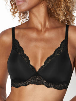Triumph - Amourette Charm Padded Wireless Classic Lace Bra - Black
