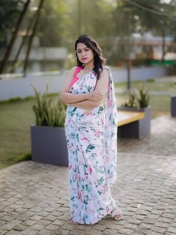 AMRUTKALA SAREES - White Designer Linen Printed Saree and Unstitched Blouse Piece