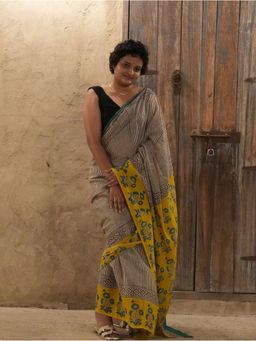 AMRUTKALA SAREES - Beige Designer Linen Printed Saree and Unstitched Blouse Piece