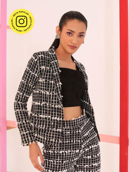 Clothes on my mind - Greek Blazer