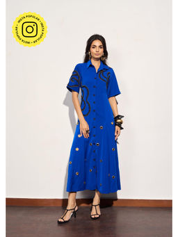 Clothes on my mind - Laila Blue Dress with Chain Detail