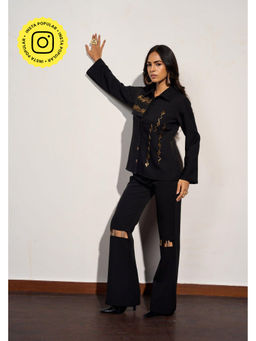 Clothes on my mind - Black Statement Detail The Diva Shirt
