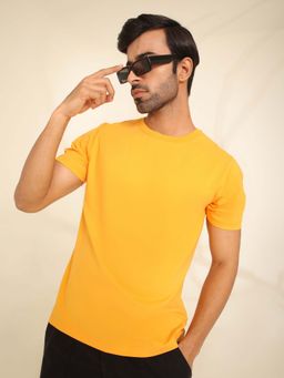 Subtract - Men Marigold Comfort Fit Solid 4-Way Stretch Round Neck T-Shirt