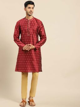 Amodh by Kisah - Men Maroon Kurta (Set of 2)