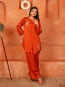 Orange color option, Currently selected