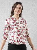 Red color option, Sold out, Currently selected