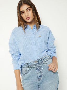 max - Women's Blue Textured Oversized Shirt
