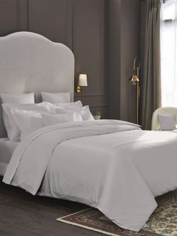 MYTRIDENT - Nectarsoft Solid 1 King Bedsheet With 4 Pillow Cases, 600Tc-Light Grey (Set of 5)