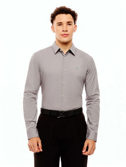 Calvin Klein - Solid Slim Fit Poplin Shirt