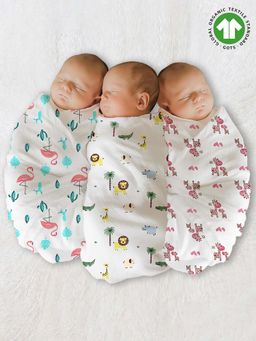 Moms Home - Baby Muslin Swaddle Pack of 3 Flamingo, Lion and Pink Giraffe (0-36 Months)