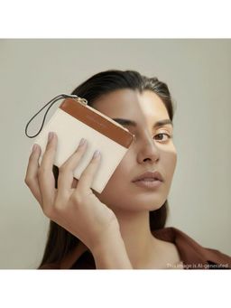 Fastrack - Miniclick Off-White Wallet for Women
