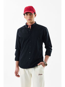 Snitch - Black Solid Regular Fit Shirt