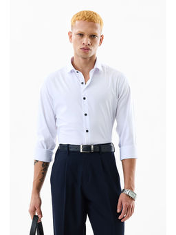 Snitch - White Solid Slim Fit Shirt