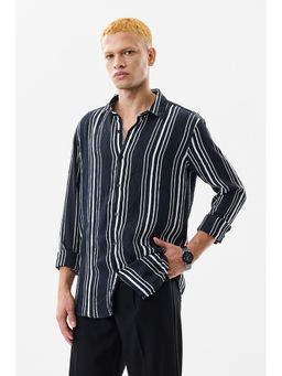 Snitch - Black Stripes Relaxed Fit Shirt