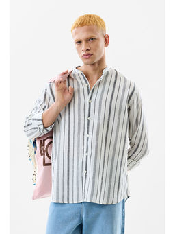 Snitch - Off White Stripes Regular Fit Shirt