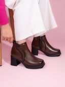Brown color option, Sold out