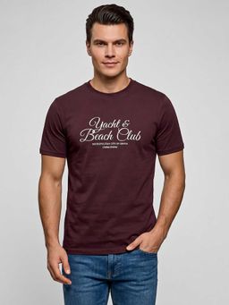 R&B - Burgundy Typography Men Round Neck Regular Fit Half Sleeves T-Shirt
