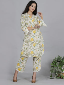 Spring Soul - Yellow Floral Printed Cotton Flax Kurta and Pant (Set of 2)