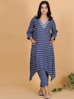 Spring Soul - Blue Pocket Embroidery Kurta with Striped Pant (Set of 2)