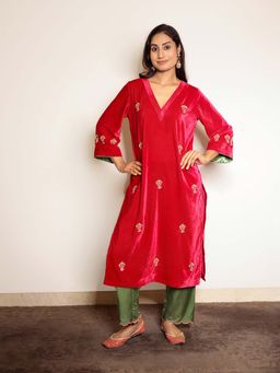 Spring Soul - Fuchsia Pink Hand Embroidered Velvet Kurta With Mashru Silk Pant (Set of 2)