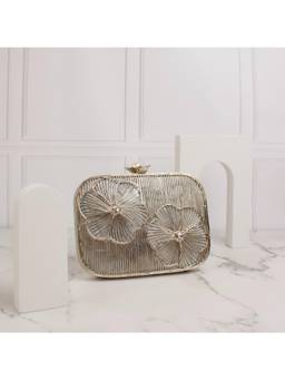 HOUSE OF WEBHIN - Petalia Silver Clutch with Detachable Chain
