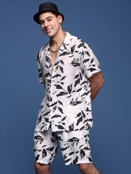 SHOWOFF - Mens Printed Cuban Collar White Relaxed Fit Co-Ords (Set of 2)