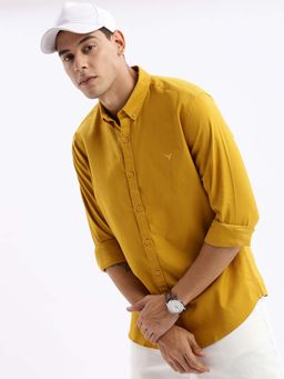 SHOWOFF - Mens Long Sleeves Solid Slim Fit Mustard Shirt