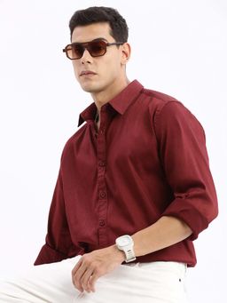 SHOWOFF - Mens Long Sleeves Solid Slim Fit Maroon Shirt