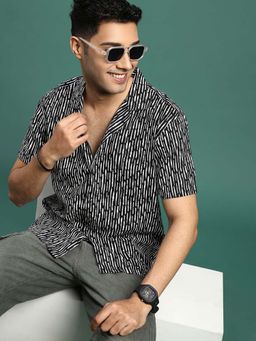 SHOWOFF - Mens Cuban Collar Abstract Black Relaxed Fit Shirt