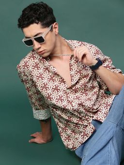 SHOWOFF - Men Brown Floral Slim Fit Shirt