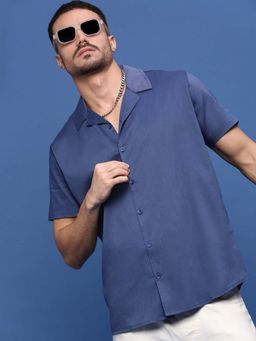 SHOWOFF - Men Blue Solid Cuban Collar Relaxed Fit Shirt