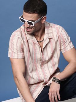 SHOWOFF - Men Peach Cuban Collar Relaxed Fit Striped Shirt