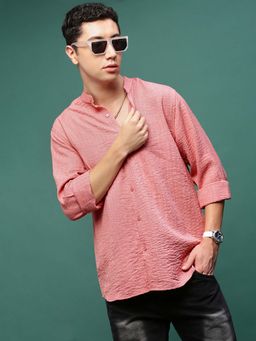 SHOWOFFFF - Men Peach Textured Slim Fit Shirt