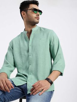 SHOWOFFFF - Mens Green Solid Slim Fit Shirt