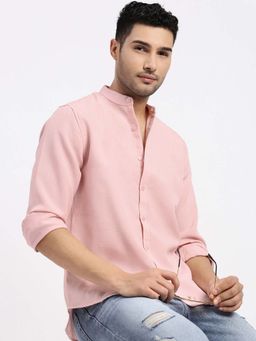 SHOWOFFFF - Mens Peach Solid Slim Fit Shirt