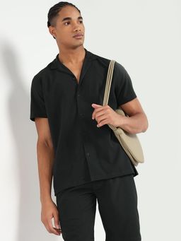 SHOWOFF - Men Green Cuban Collar Solid Co-Ord (Set of 2)