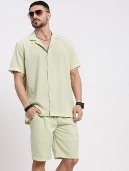 SHOWOFF - Men Green Cuban Collar Solid Co-Ord (Set of 2)