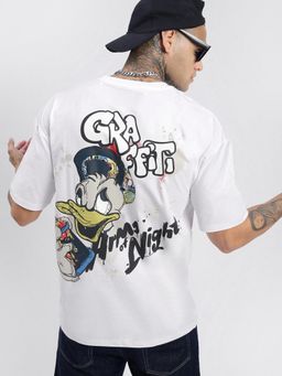 SHOWOFFFF - Men Graphic White Relaxed Fit T-Shirt