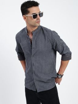 SHOWOFFFF - Men Striped Grey Slim Fit Shirt