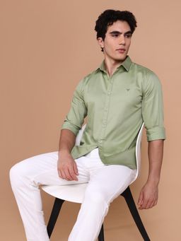 SHOWOFF - Men's Green Solid Slim Fit Shirt