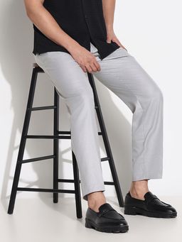 SHOWOFF - Men Grey Solid Formal Trousers